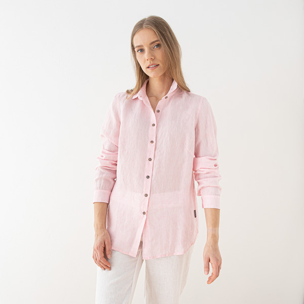 Camisa de lino rosa para el verano
